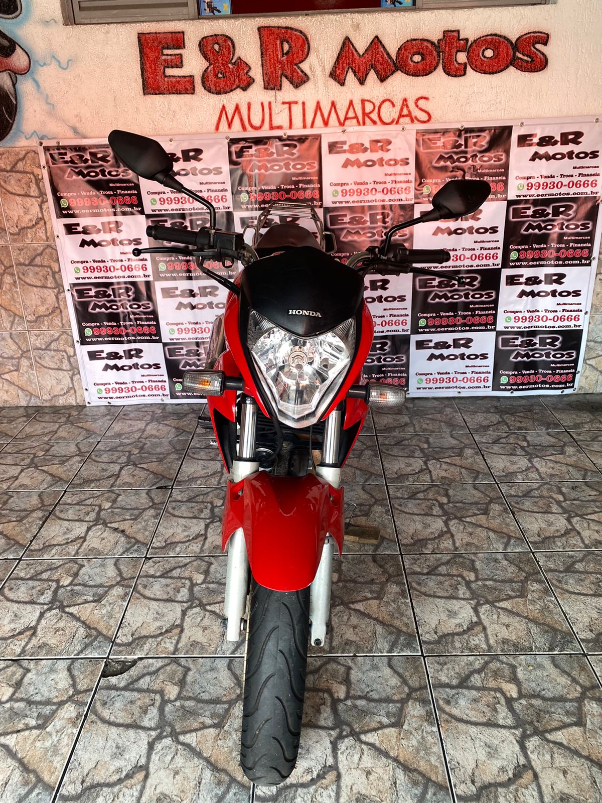 HONDA/CB 300R – 2015 – único dono