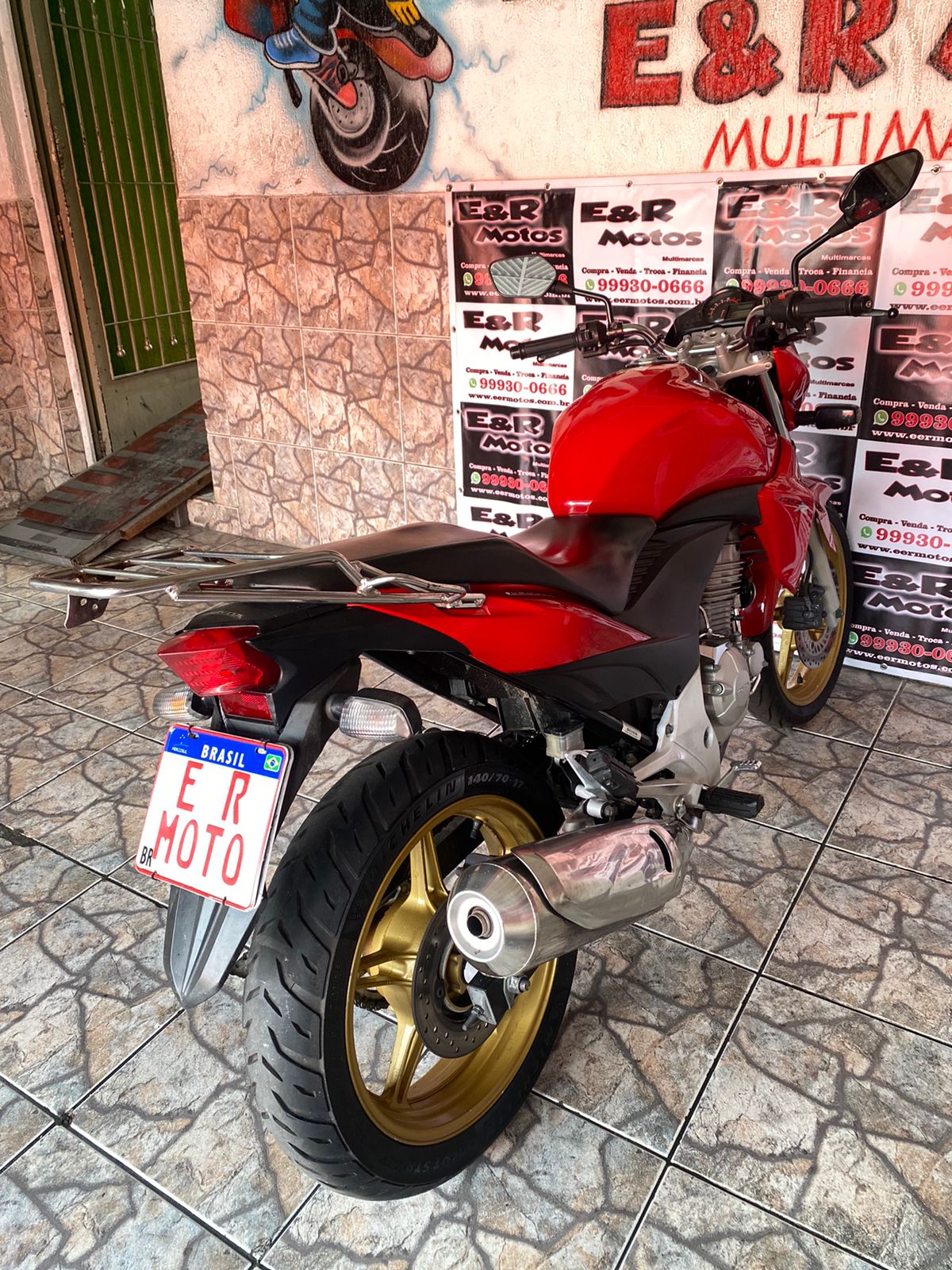 HONDA/CB 300R – 2015 – único dono