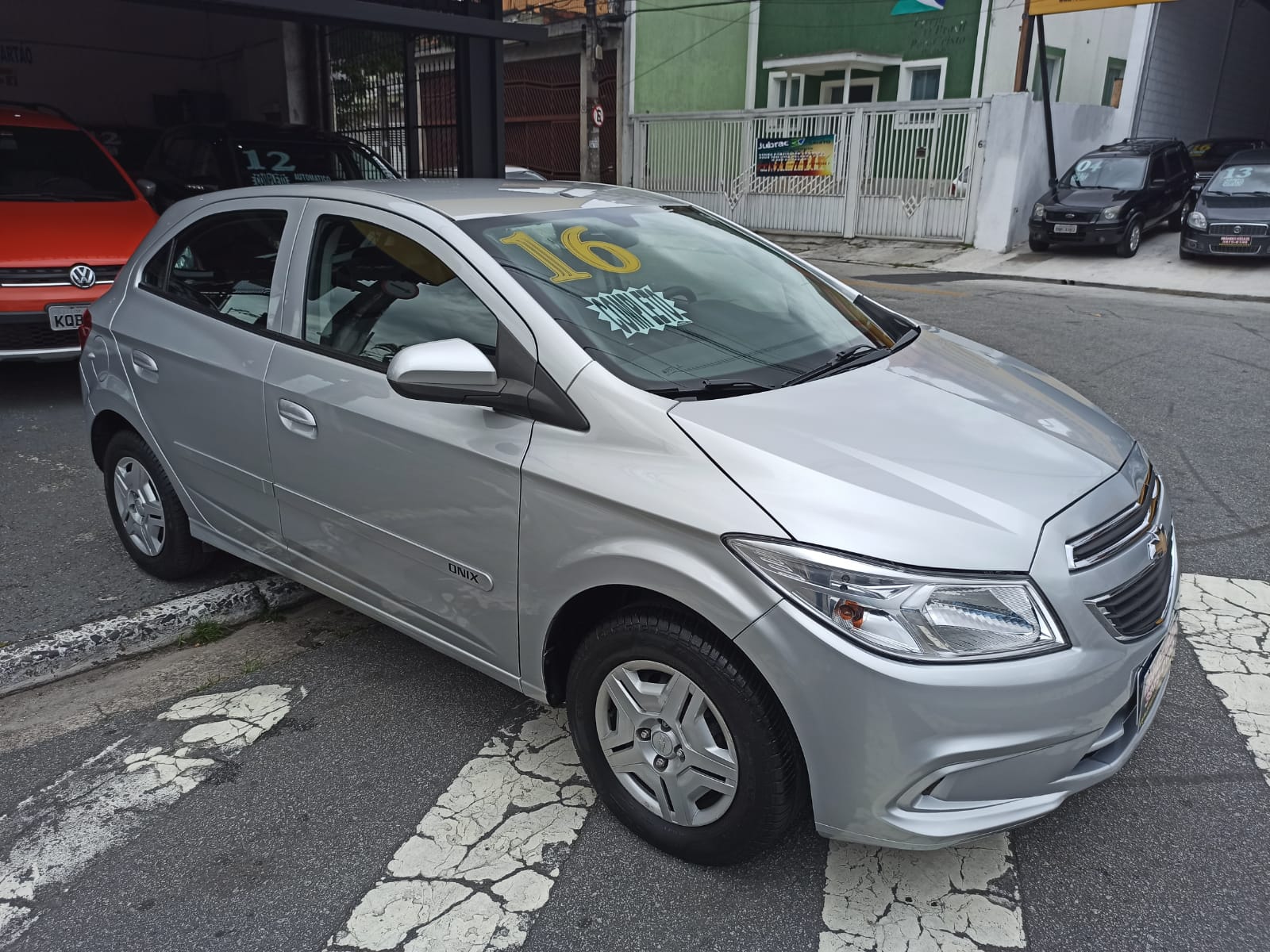 CHEVROLET ONIX 1.0 LT ANO 2016 COMPLETO