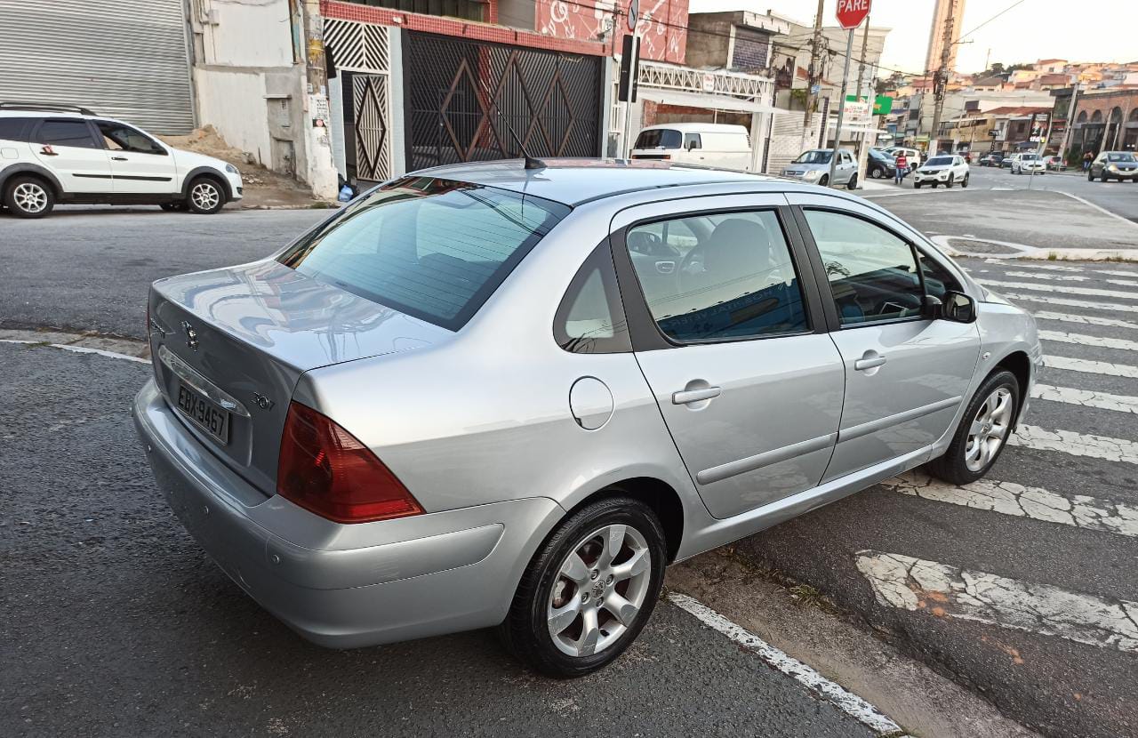 PEUGEOT 307 SEDAN  2.0  PRESENCE AUT ANO 2008 COMPLETO