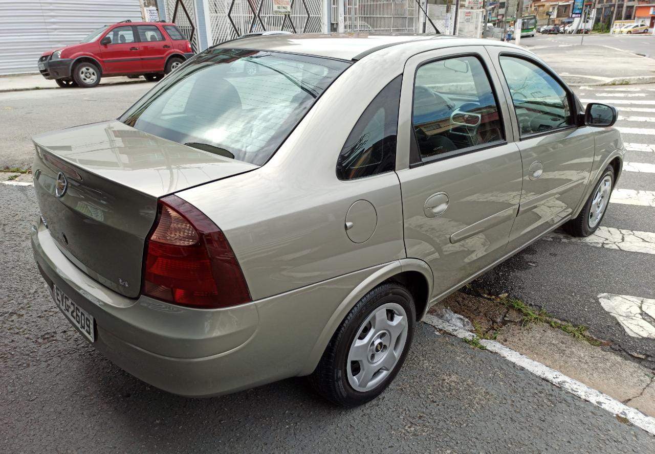 CHEVROLET CORSA SEDAN 1.4 PREMIUM ANO 2011 COMPLETO