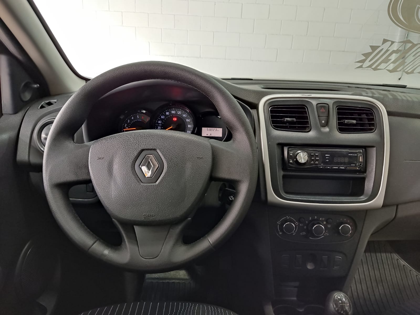 RENAULT LOGAN  1.0 EXPRESSION ANO 2019 KM 53.000 COMPLETO