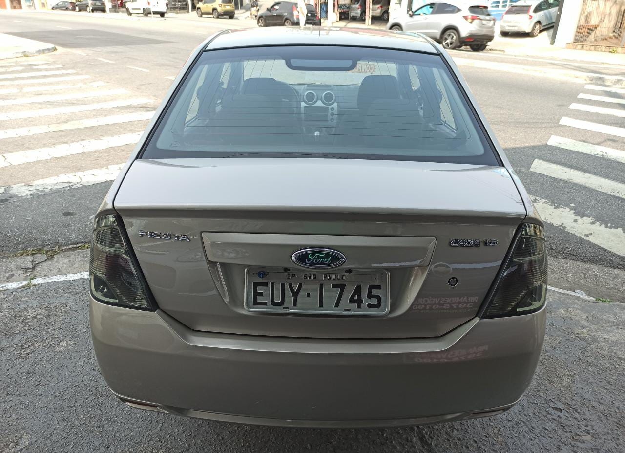 FORD FIESTA SEDAN 1.6 CLASS ANO 2012 COMPLETO