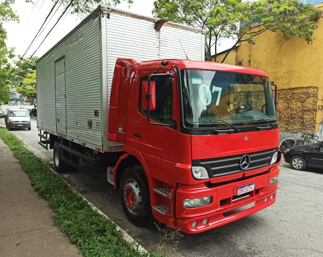 Mercedes Atego Ano 2007 Modelo 1718