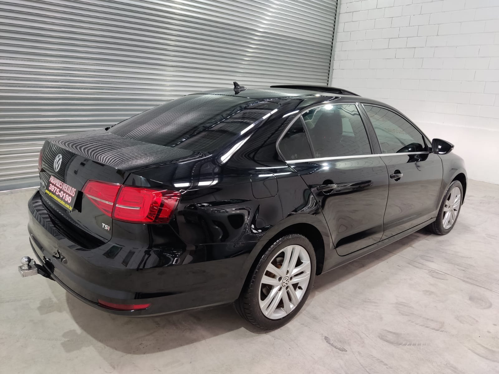 VOLKSWAGEN JETTA 2.0 TSI HIGHLINE AUT. ANO 2016 COMPLETO