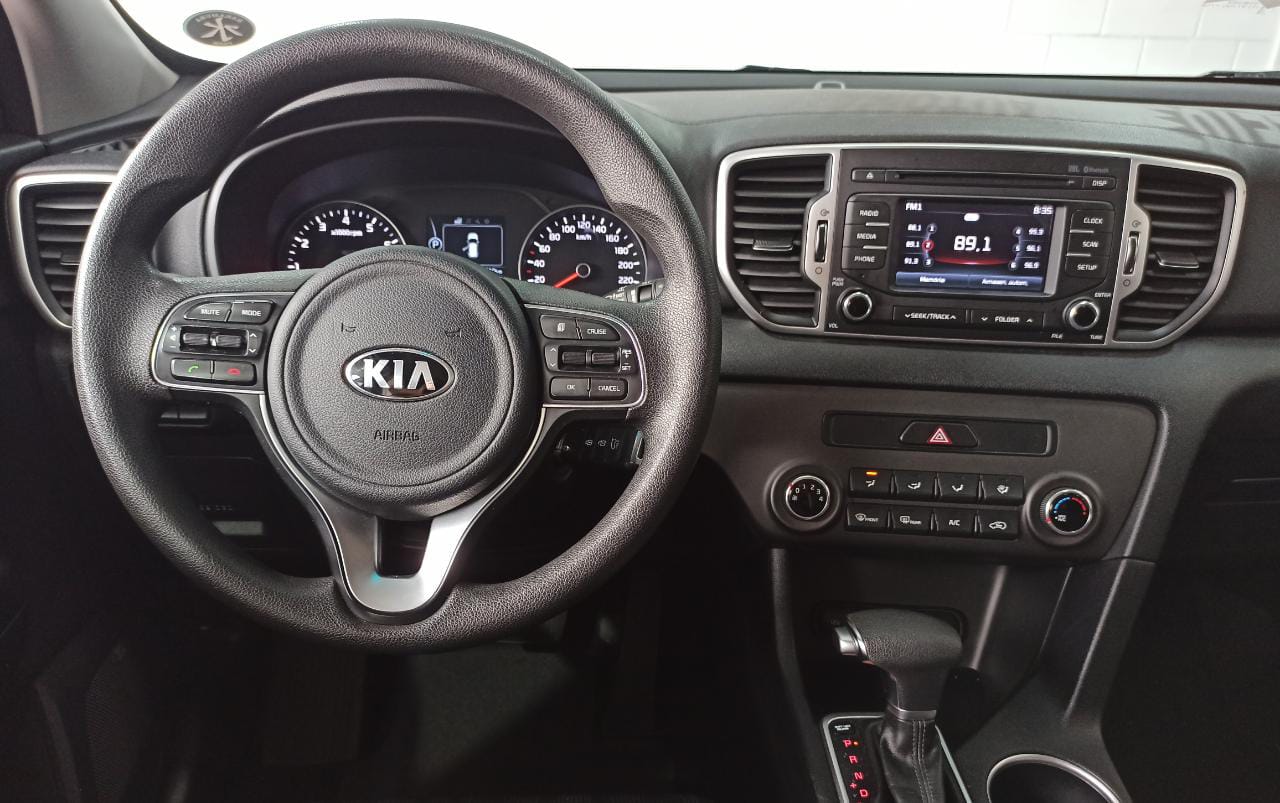 KIA SPORTAGE 2.0 LX AUT ANO 2019  FIPE 120.991,00 A BAIXO DA FIBE R$3.091,00