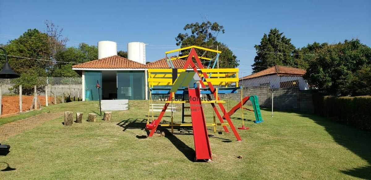 CASA NOVA  TÉRREA  EM CONDOMÍNIO MOBILIADA