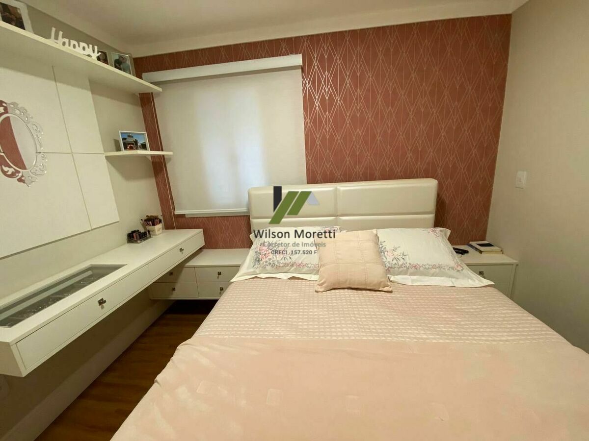 LINDA CASA MOBILIADA EM CONDOMÍNIO